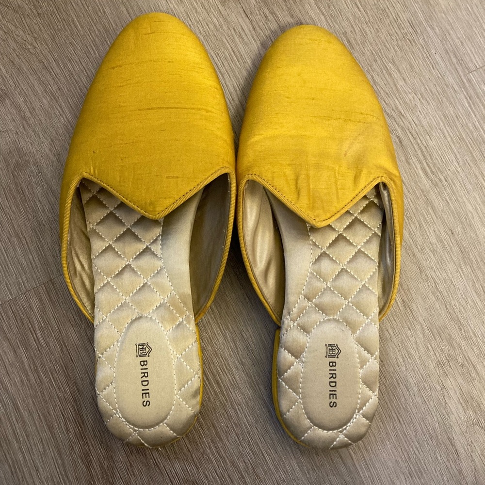 BIRDIES the raven shoes in gold/marigold